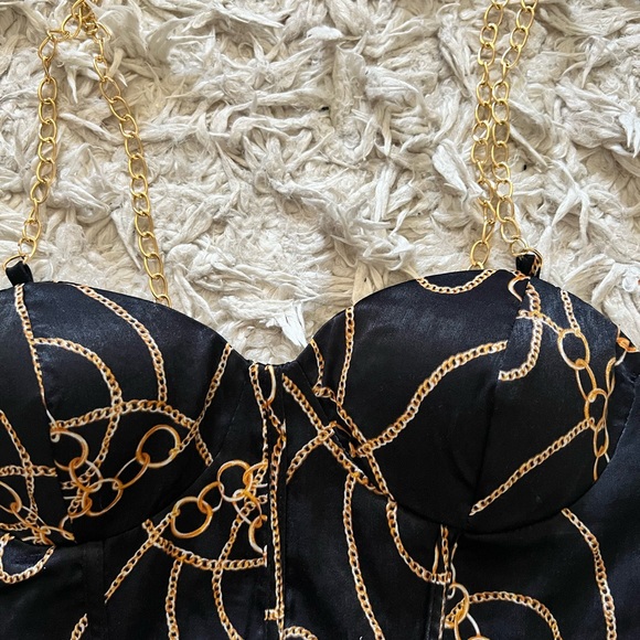 Sexy top , top on chain, available in different sizes - Picture 7 of 9